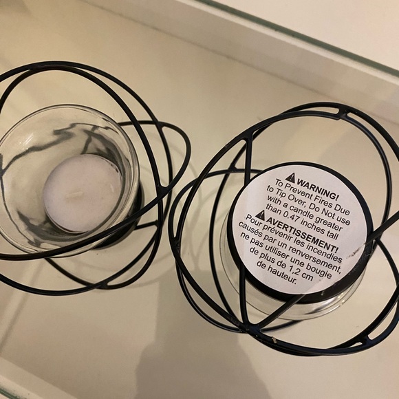 matching black candle holders - Picture 4 of 4